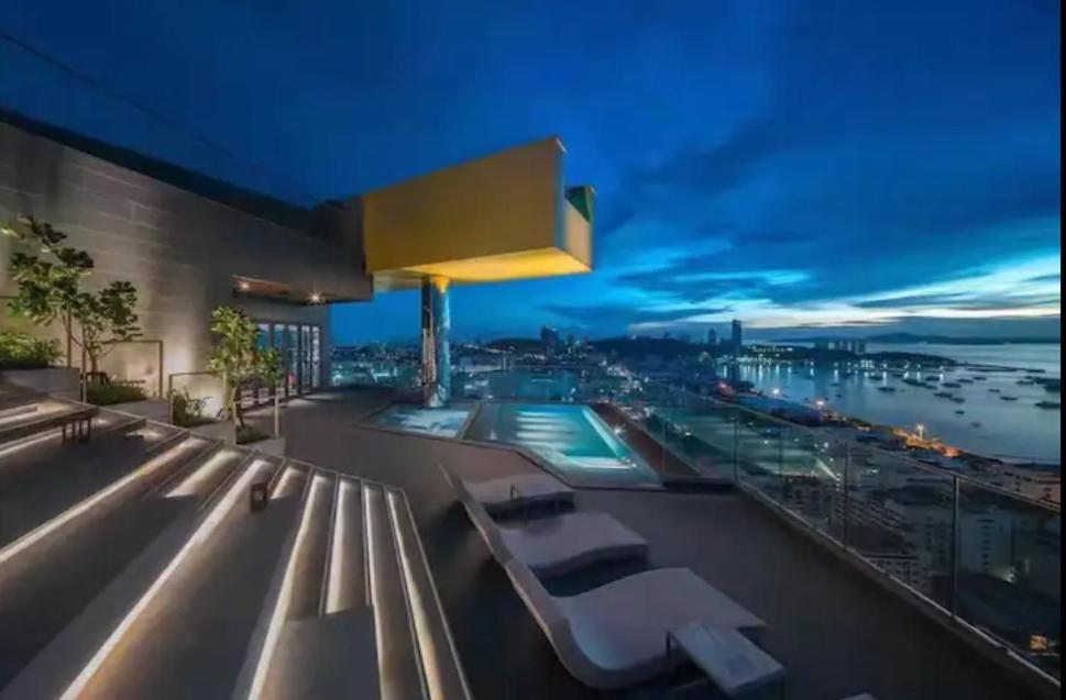 Edge Central Pattaya Seaview Residence With Infinity Pool Exterior foto